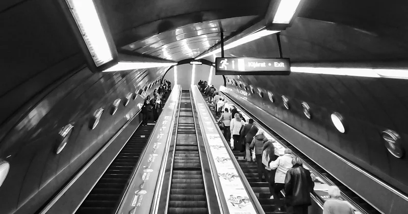 Prix d'un monte-escalier Stannah neuf par gamme en 2026