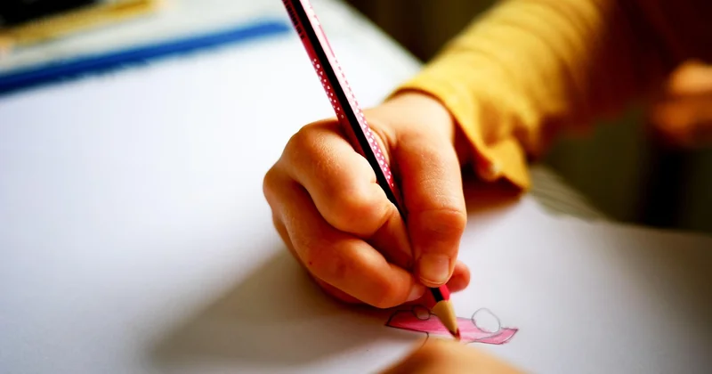 Peindre avec des enfants : ce qui marche, ce qui tourne court